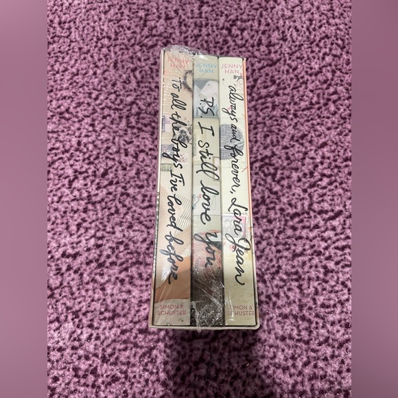 To All the Boys I’ve Loved Before paperback boxed set - Picture 2 of 4